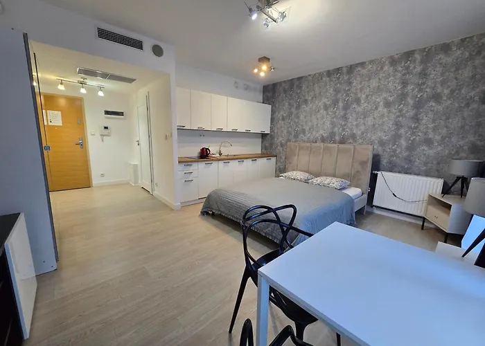 Apartment Happy Estate - Ul Krawiecka 1 Ladne